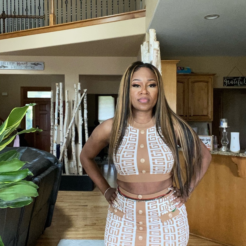 Two piece skirt set